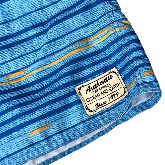Ocean & Heart Size 36 Shorts Board Polyester Blue Surf Apparel - Picture 11 of 12